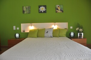 Room, 1 Bedroom, Accessible, Smoking | 1 bedroom