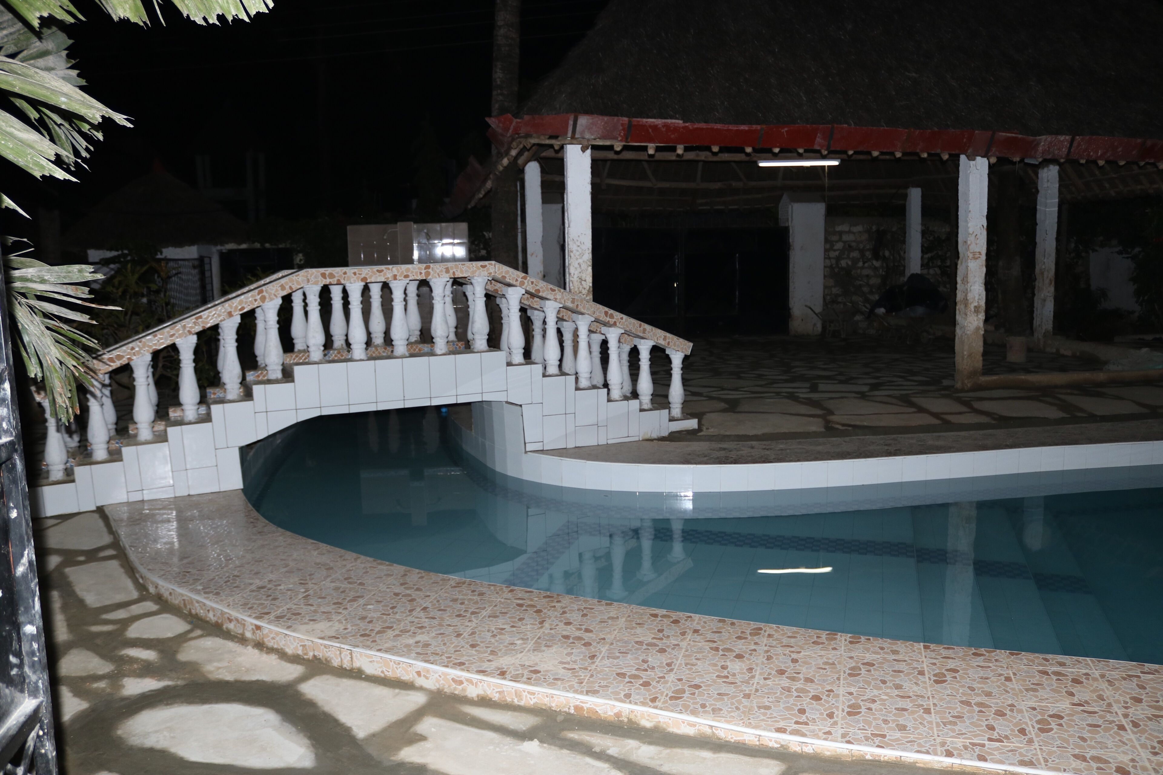 Udendørs pool