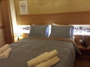 Studio, 1 Bedroom, Smoking, Balcony | 1 bedroom, bed sheets - Entire Private Suite Sea Full View With Balcony, Shared Pool and Air Conditionin (Hersonissos)