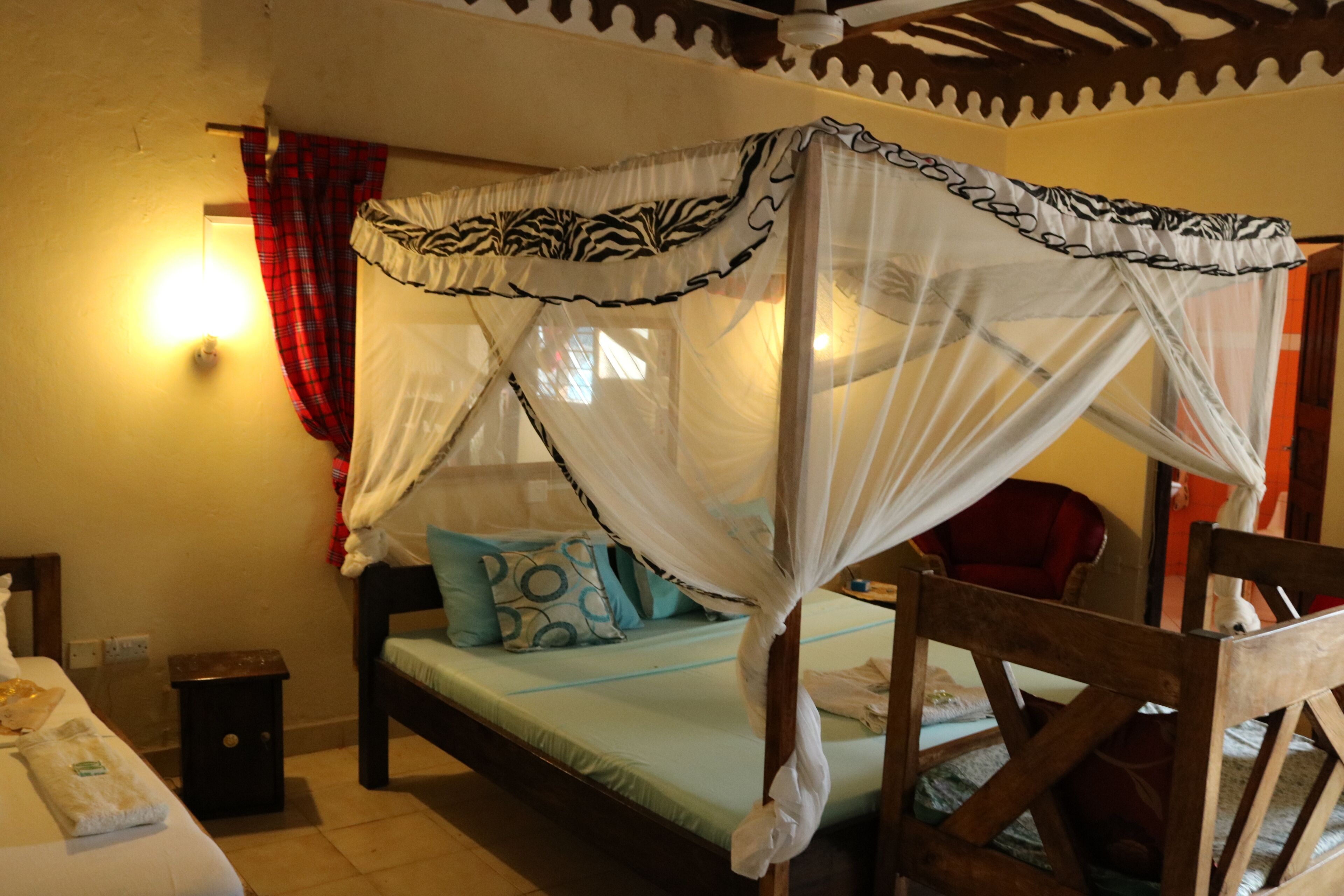 Zimmer, 1 Schlafzimmer, Raucher, eigener Pool | 1 Schlafzimmer