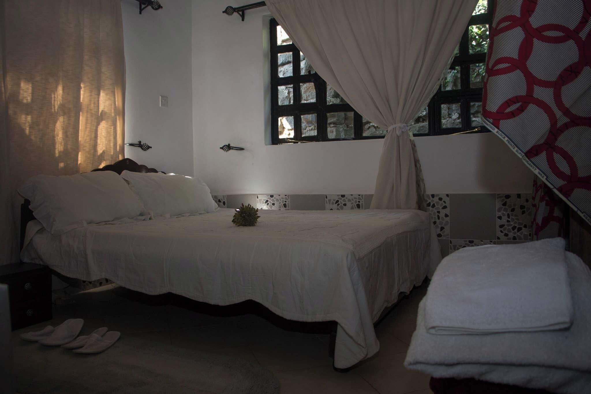 Bungalow, 2 Bedrooms, Accessible, Balcony | 2 bilik tidur, cadar katil 