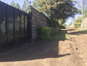 Bungalow, 2 Bedrooms, Accessible, Balcony | Exterior - Reens Vacation Rentals (Nakuru)