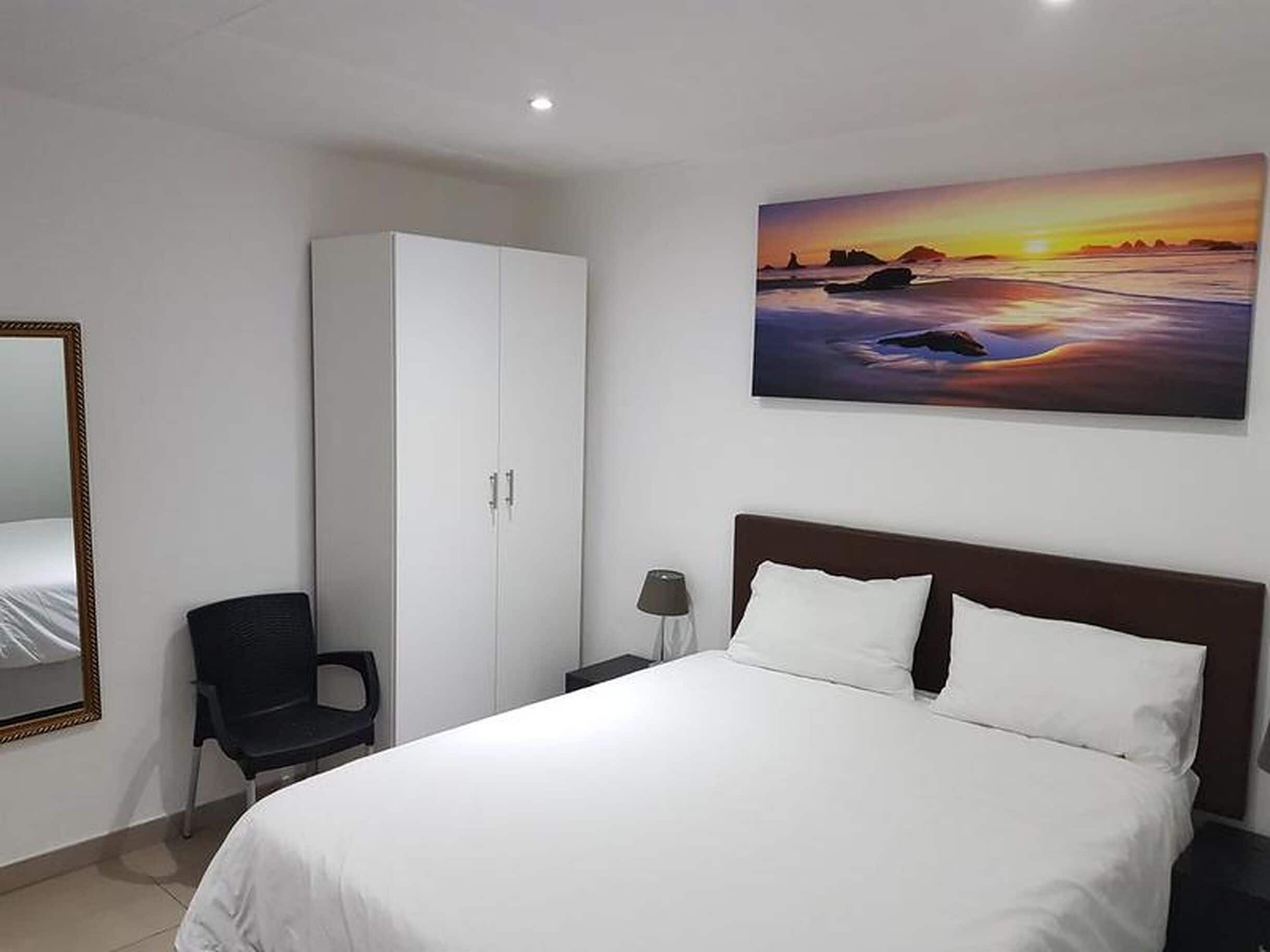 Room, 1 Bedroom, Terrace, Mountain View | 1 bedroom, iron/ironing board, free WiFi
