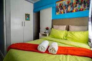 1 habitación, tabla de planchar con plancha y wifi gratis 