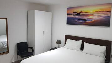 Room, 1 Bedroom, Terrace, Mountain View | 1 bedroom, iron/ironing board, free WiFi