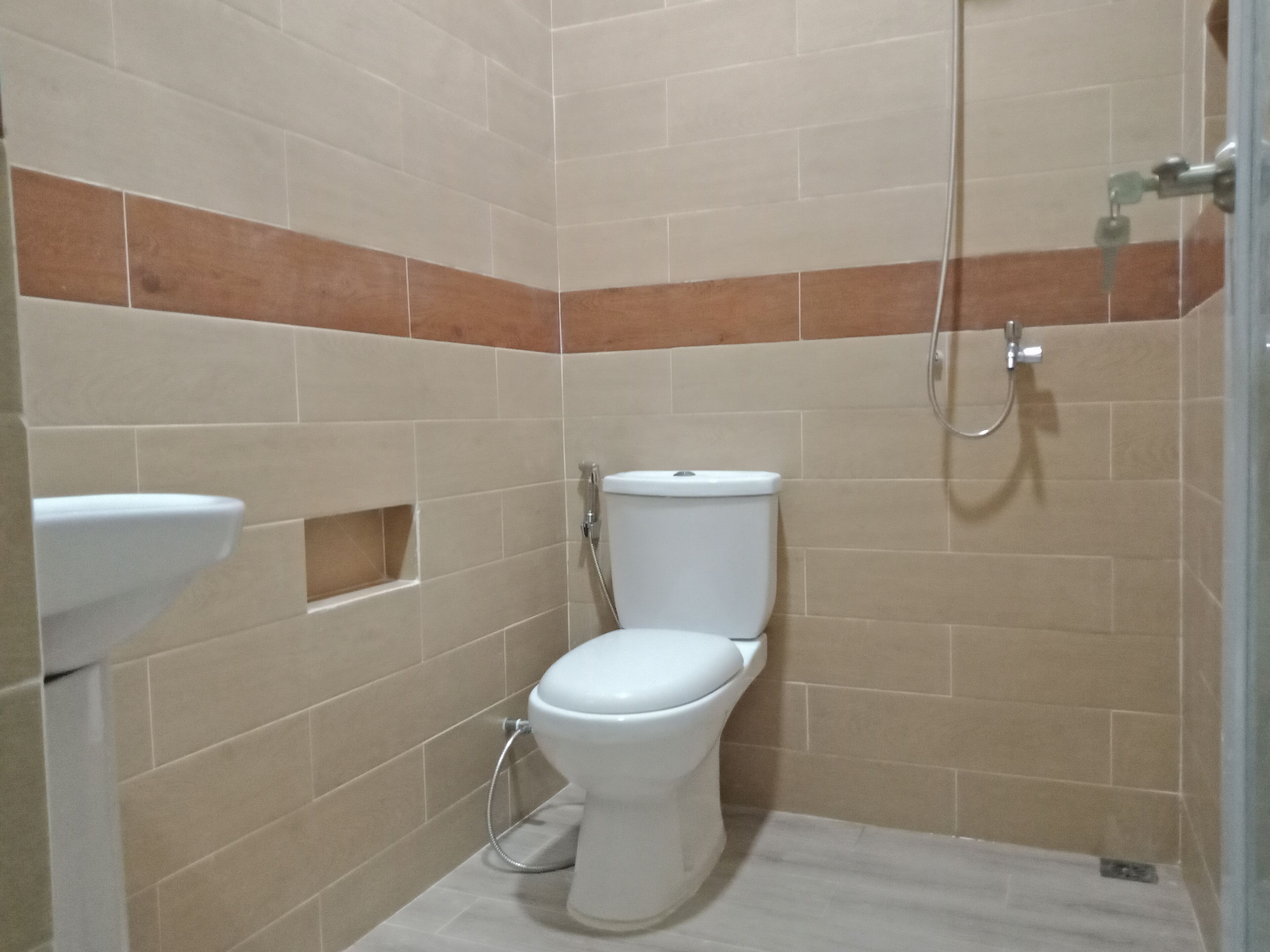 Bathroom shower