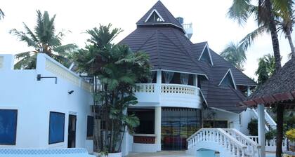 Room-a Wonderful Beach Property in Diani