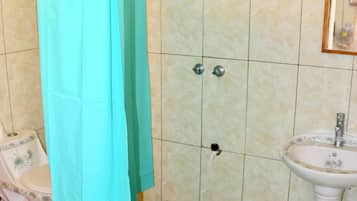 Habitación, 1 habitación, para fumadores, alberca privada | Baño