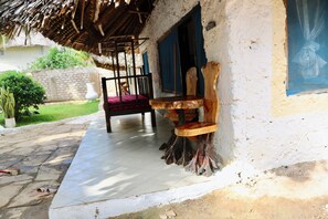 Chambre, 1 chambre, fumeur, piscine privée | Terrasse/patio