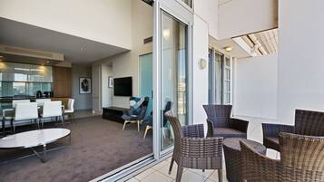 Premium Apartment, 2 Bedrooms, City View | Terrace/patio