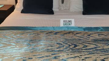 Room, 1 Bedroom, Smoking, Balcony | 1 bedroom