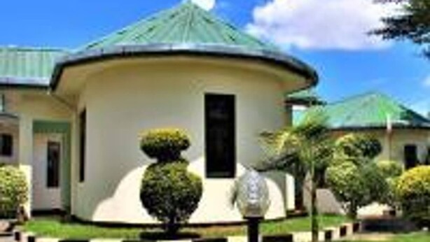 Exterior - Amazing Accommodation in Arusha Furaha Lodge (Arusha)