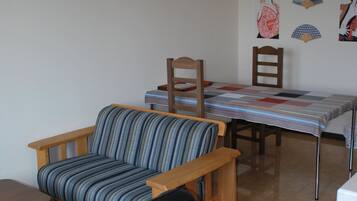 1 bedroom, free WiFi