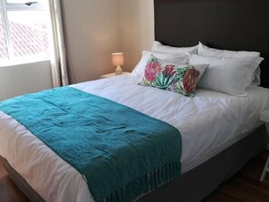 Room, 1 Bedroom, Terrace, Mountain View | 1 bedroom, iron/ironing board, free WiFi - Room in Guest Room - Relaxing Guest House in the Heart of Ndabeni (Cape Town)