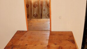 Room, 1 Bedroom, Smoking, Private Pool | Interior