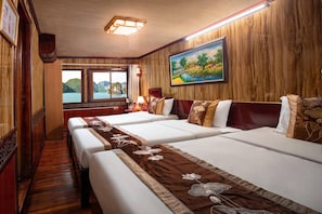 Room - Halong Bay Cruise For Backpackers (Tuan Chau)