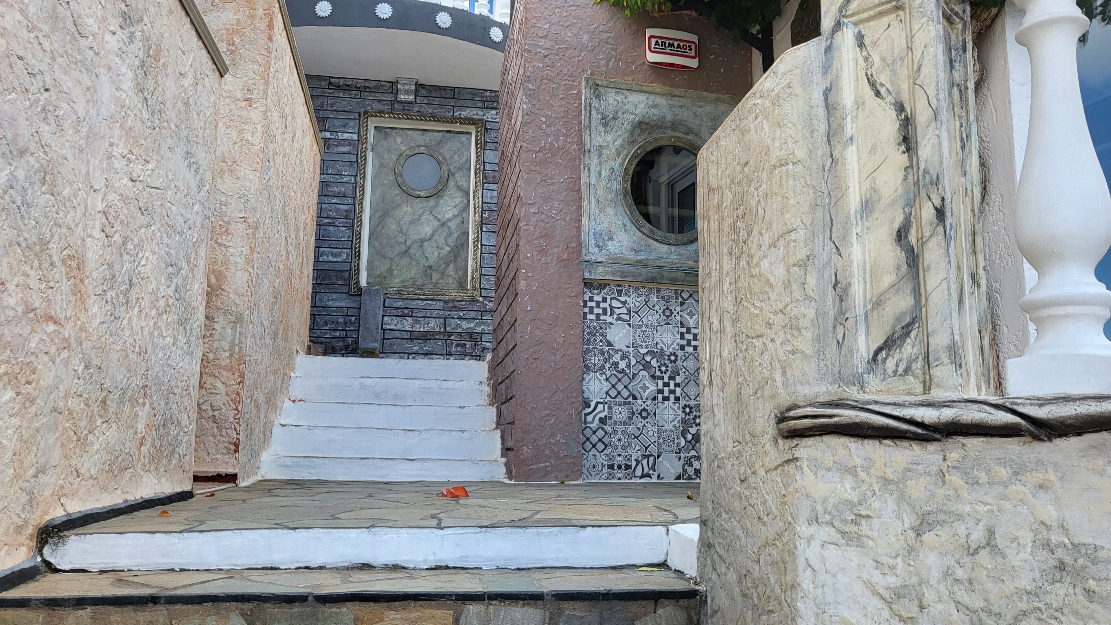 Entrée de l’hébergement
