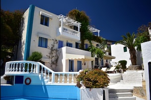 Apartment, 1 Bedroom, Smoking, Balcony | Front of property