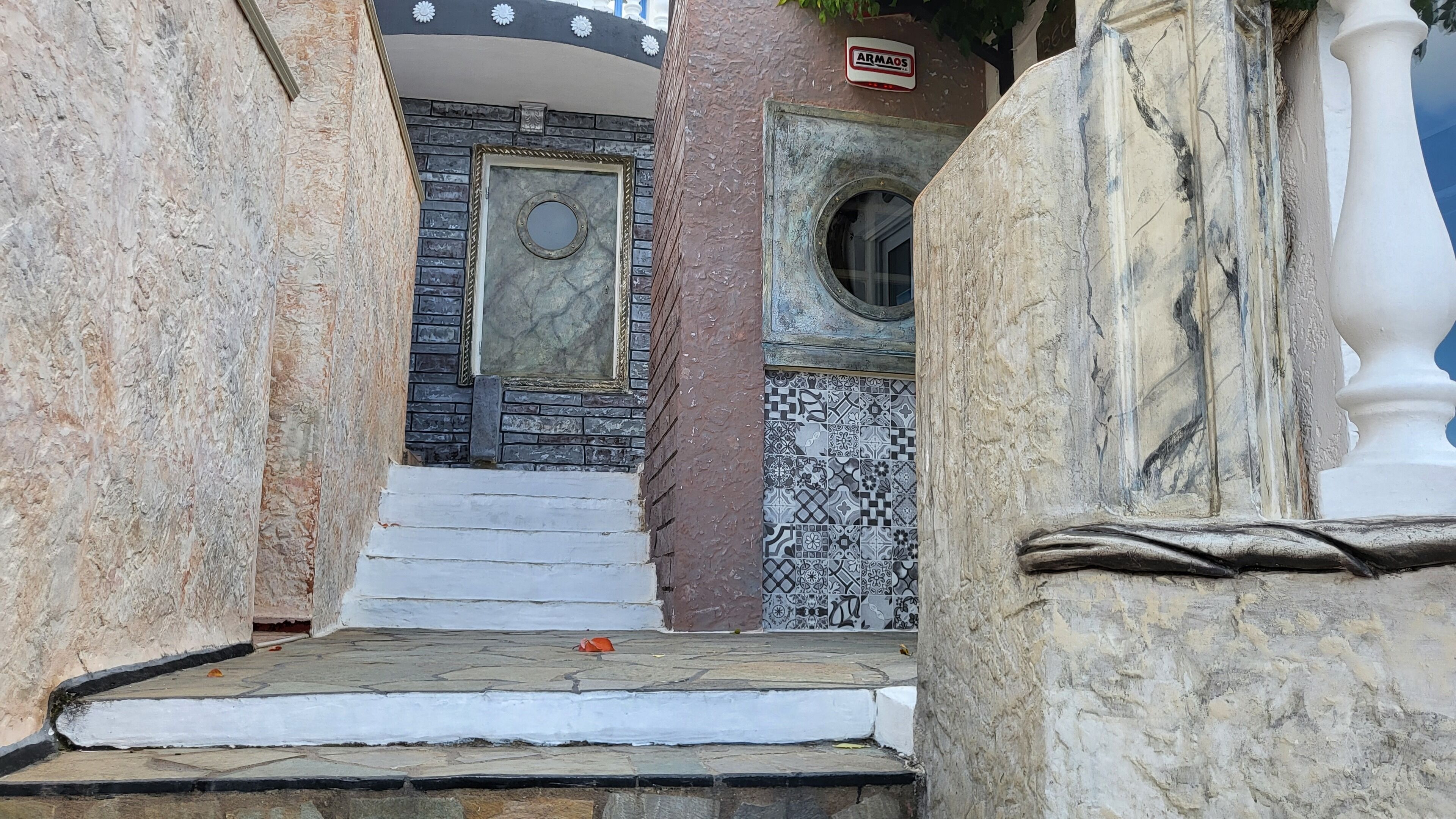 Entrée de l’hébergement