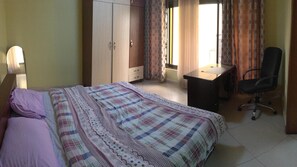 Shared Dormitory, 1 Bedroom, Balcony