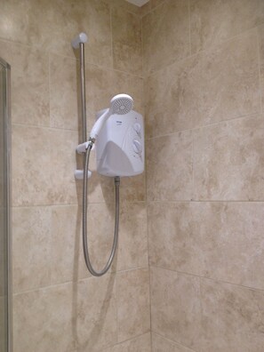 Bathroom - A Stunning Villa With A Zest Of French Style (St Albans)