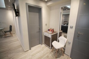 Habitación, 1 habitación, vista a la ciudad | Interior