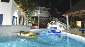 Unclassified image, 2 of 11, button - Kivuliii Villa Cottage we are Located Opposite Lantana Gaul Hotel (Diani Beach)
