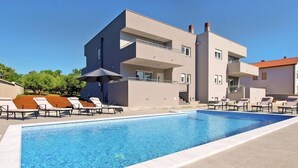 Unclassified image, 2 of 46, button - Villa Grande T&d, Pula, Istria, Croatia (Pula)