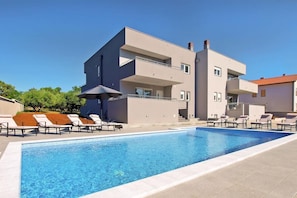 Front of property - Villa Grande T&d, Pula, Istria, Croatia (Pula)