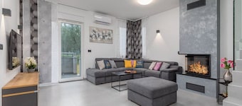 Villa Grande T&d, Pula, Istria, Croatia