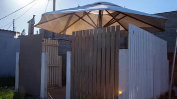 Room, 1 Bedroom, Terrace, Mountain View | Property grounds