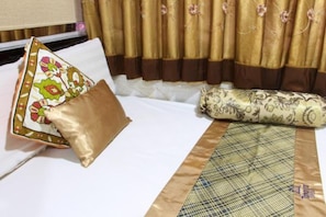 Room, 1 Bedroom, Garden View | 1 bedroom - Room in Guest Room - Cozy Standard Double Room With Garden and Wifi (Kowloon)