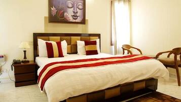 Room, 1 Bedroom, Accessible, Smoking | 1 bedroom