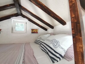 1 غرفة نوم وواي فاي وملاءات أسرّة