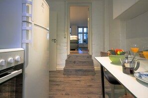 Apartment, 2 Bedrooms, City View | Interior