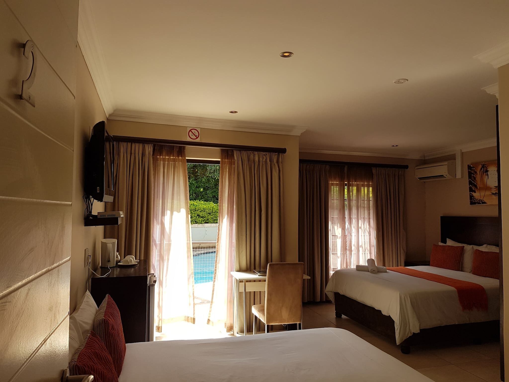 1 bedroom, iron/ironing board, bed sheets