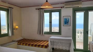 Chambre, 1 chambre, balcon, vue jardin | 2 chambres