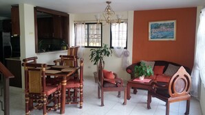 Dining - Jyd Atlantis With Pool (Santo Domingo)
