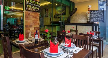 Room in Guest Room - Bucintoro Restaurant & Guesthouse Belvedere - 10 Minutes From Patong Beach