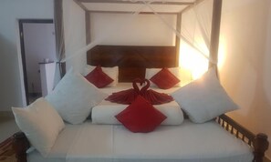 Zimmer, 1 Schlafzimmer, Balkon | 1 Schlafzimmer