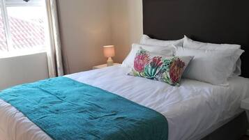 1 bedroom, iron/ironing board, free WiFi