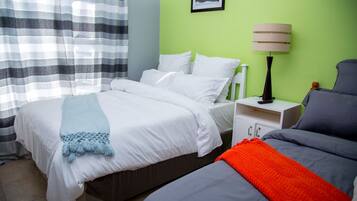 Room, 1 Bedroom, Terrace, Mountain View | 1 bedroom, iron/ironing board, free WiFi