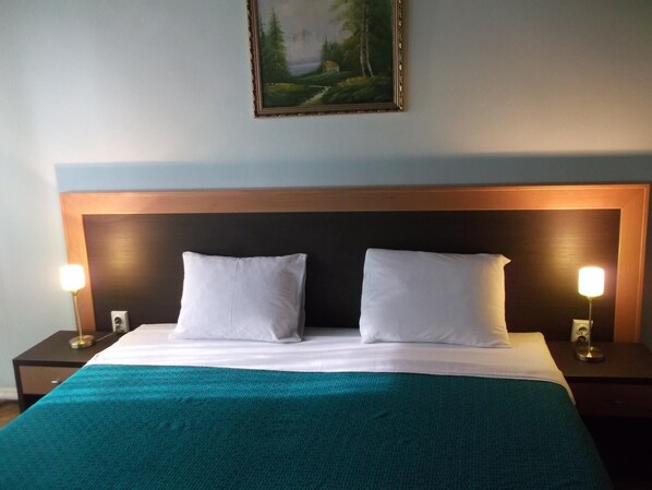 Room, 2 Bedrooms, Smoking, Balcony