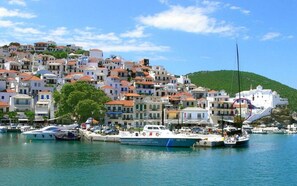Villa, 2 Bedrooms, Smoking, Balcony | Marina