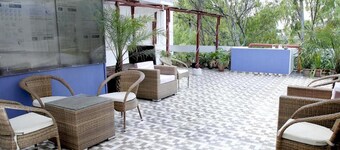 Room in Guest Room - Maplewood Guest House, Neeti Bagh, New Delhiit is a Boutiqu Guest House - Room 8