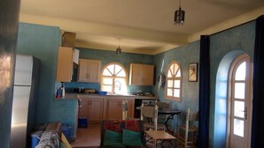 Ferienhaus, 2 Schlafzimmer, Terrasse | Wohnbereich