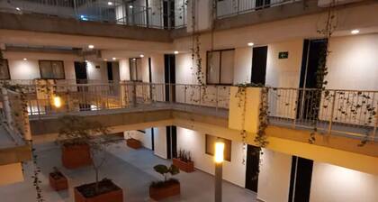 Hermoso y ubicado condo con AC+Alberca+Gym+vigilancia 24 horas