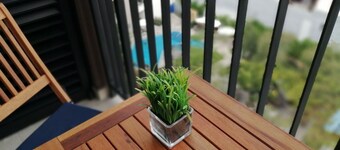 Beautiful & modern condo AC+Gym+Pool+Security