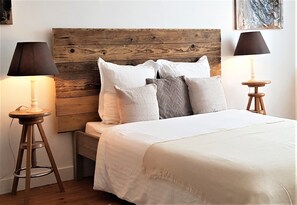 4 chambres, fer et planche à repasser, Wi-Fi, draps fournis