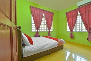 Deluxe Triple Room - Hotel O Bari Indah Beach Resort (Setiu)